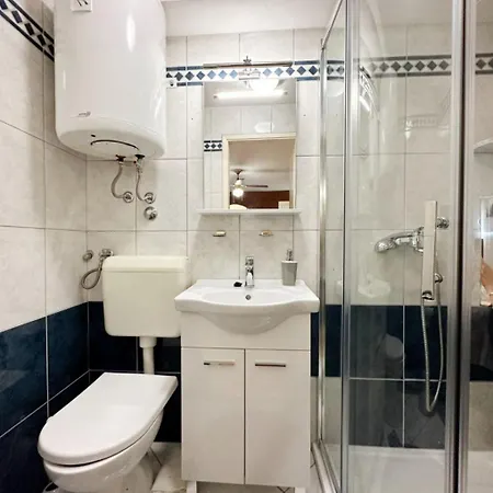 Mihaela Appartement *