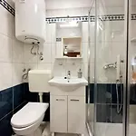 Mihaela Apartamento *